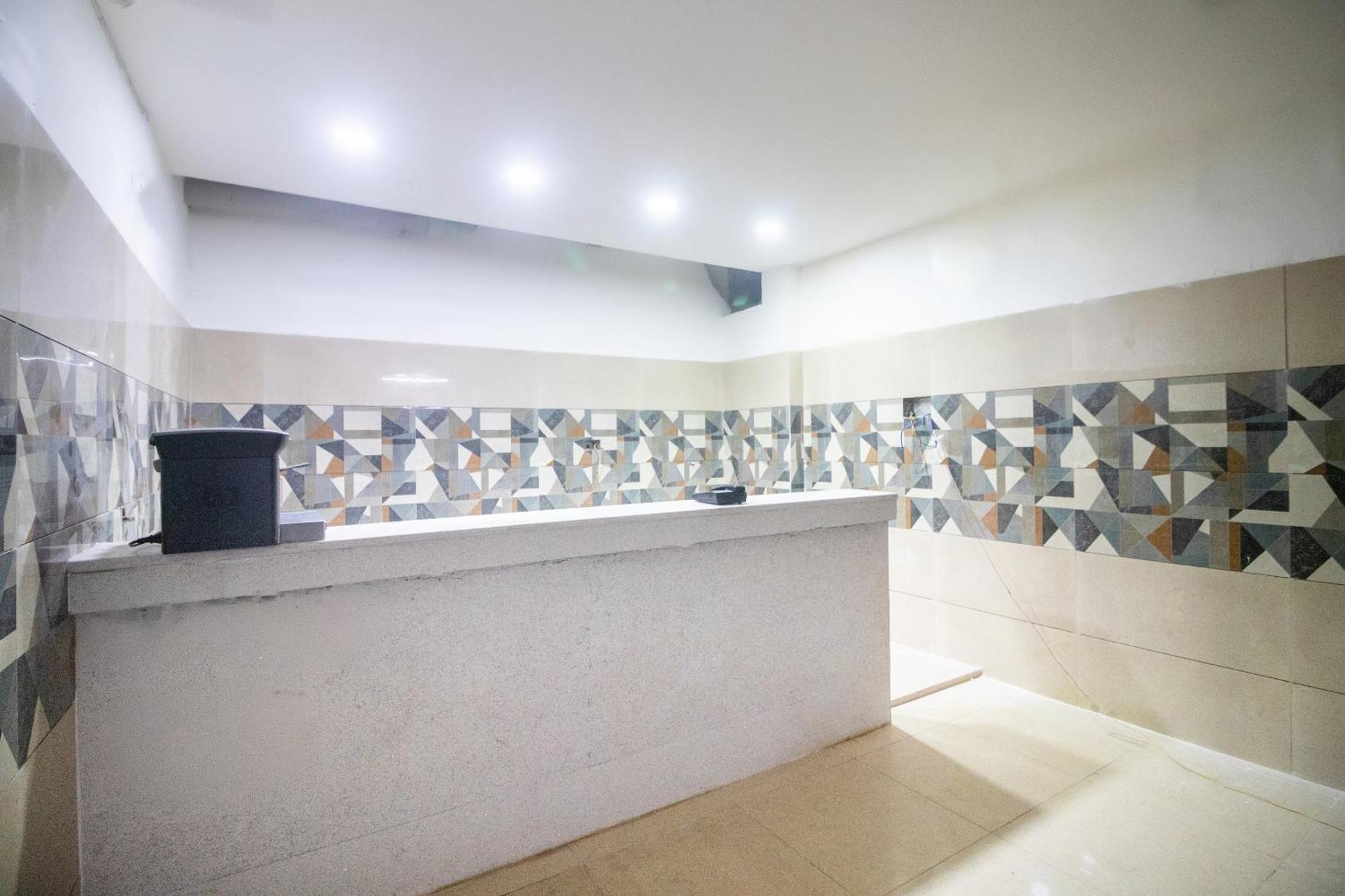 Spot On Prabir Residency Inn Urāli المظهر الخارجي الصورة